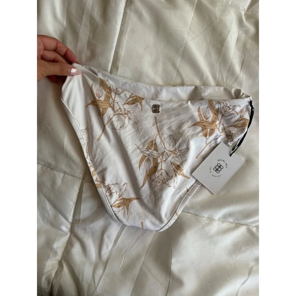Revel Rey Swim & Resort White & Tan Floral‎ Bikini Bottoms Size S